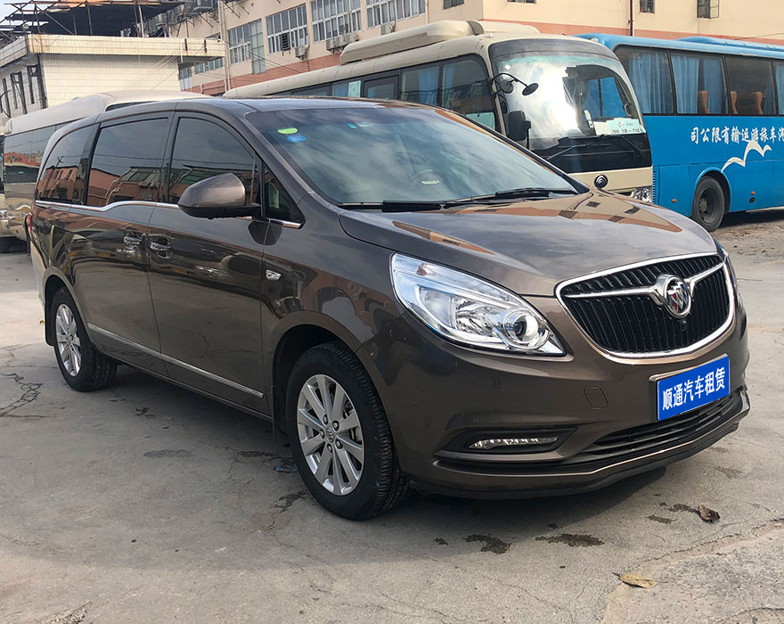 特價：別克商務(wù)GL8（7座）